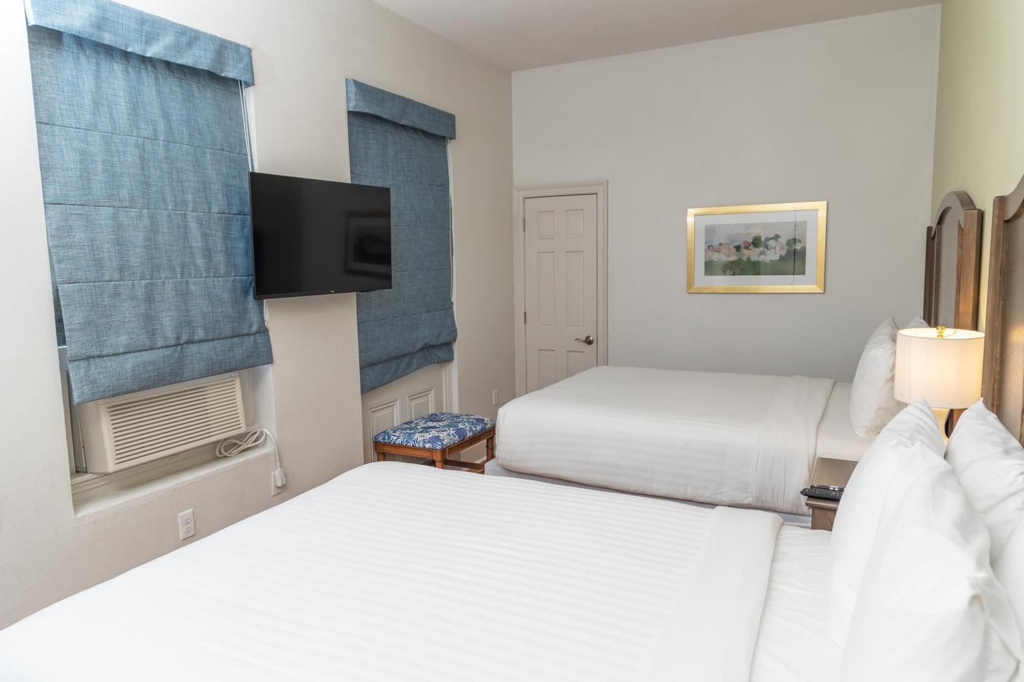 Inn On St. Peter, A French Quarter Guest Houses Property New Orleans Exterior photo